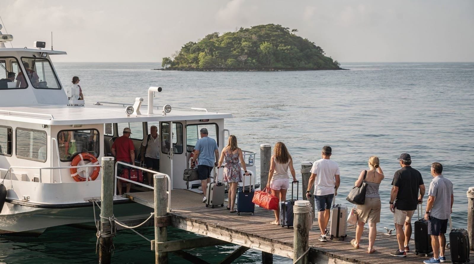Ferry schedules to Jeju's islets