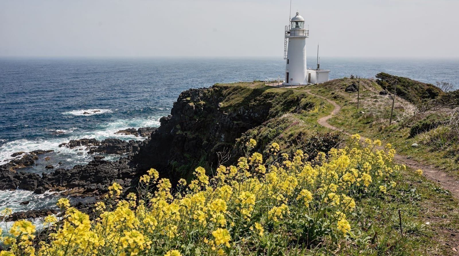 Seopjikoji Lighthouse & Cliffs